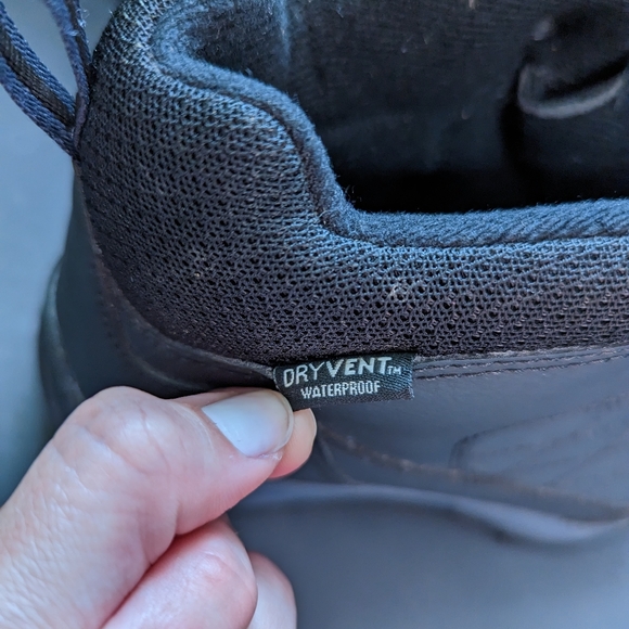 The North Face Waterproof Insulated Hiking Boot - Picture 4 of 5